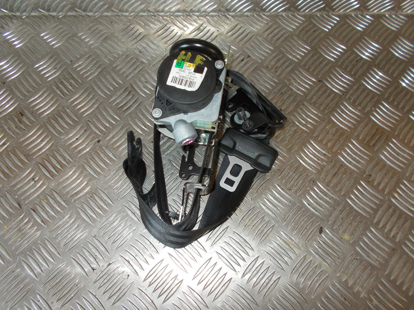 Volvo S60/V60 Sikkerhedsseler For Med OEM Nr. 39800482 Fra Volvo Ophugger