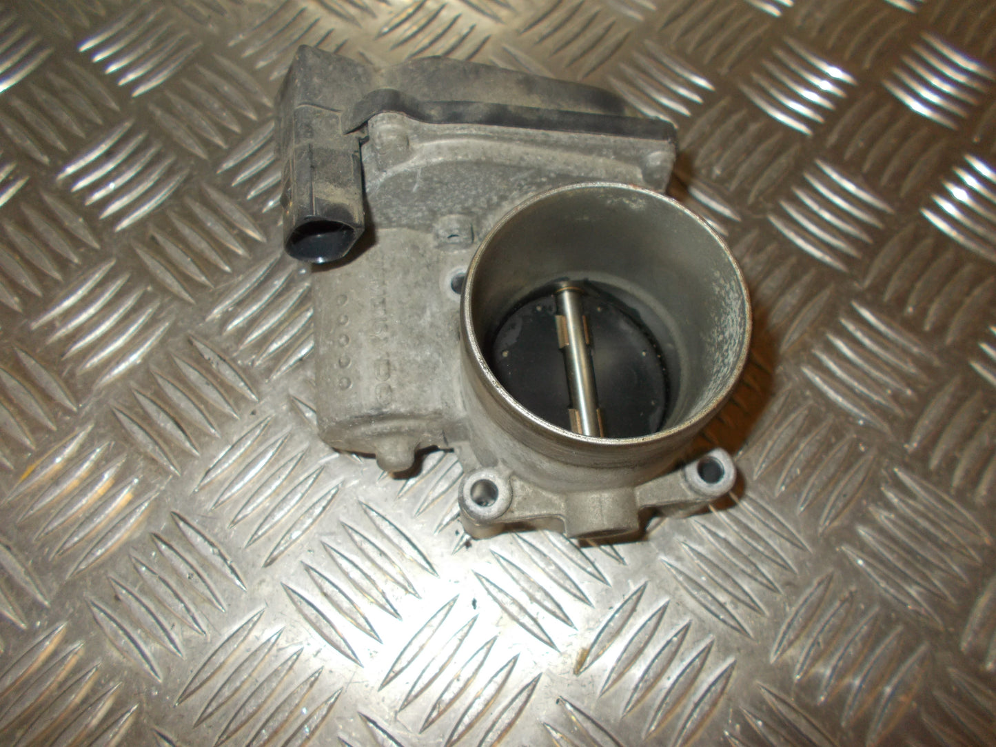 Skoda Fabia Spjældhus Med OEM Nr. 03C133062C Fra Skoda Ophugger