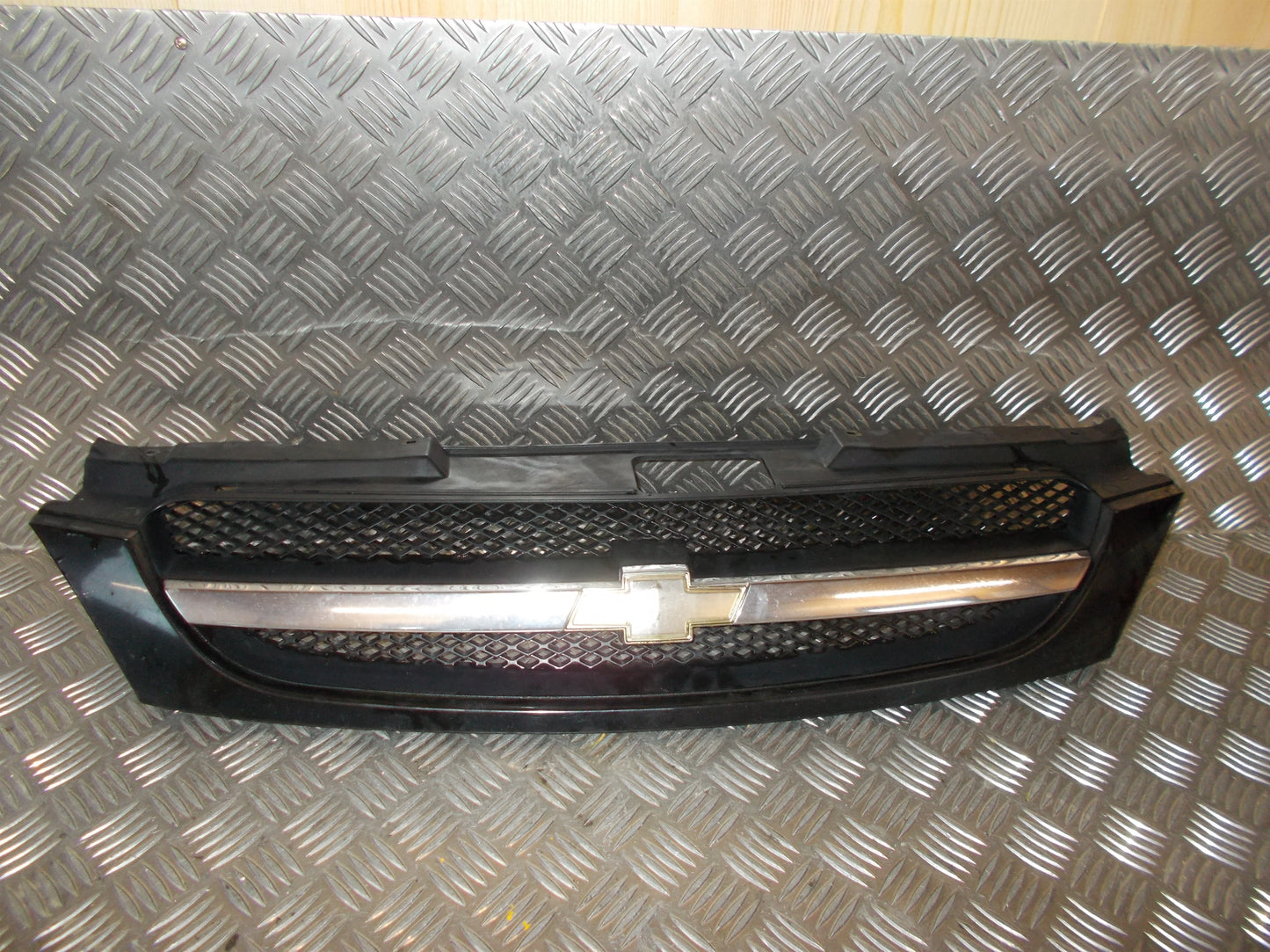 Chevrolet Lacetti Frontgitter Med OEM Nr. Ophugger Fra Chevrolet Ophugger