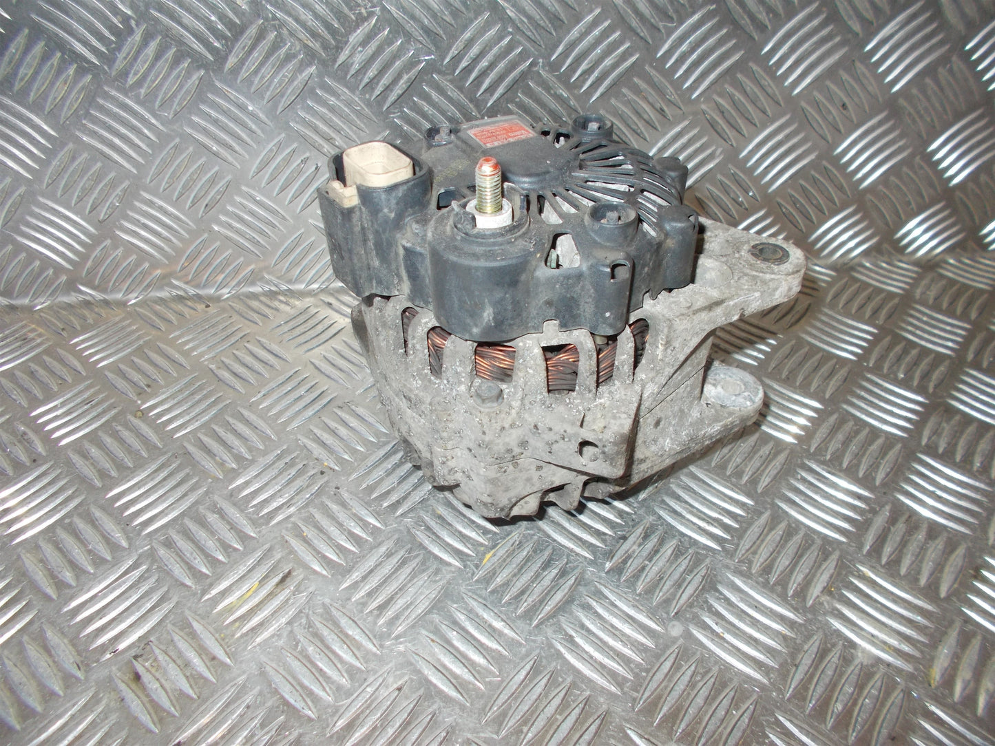 Hyundai Matrix Generator Med OEM Nr. 3730022650 Fra Hyundai Ophugger
