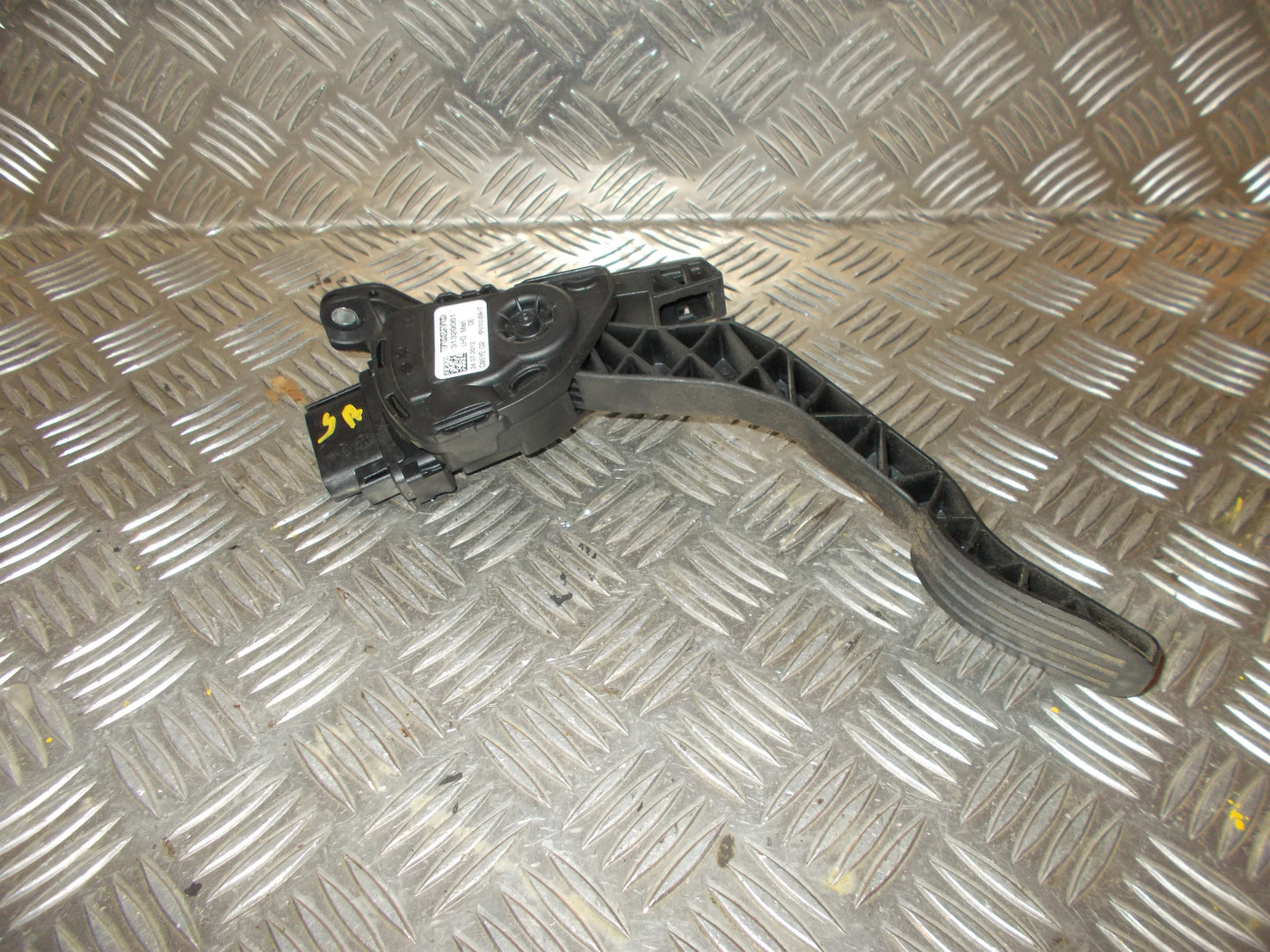 Volvo XC60 Speederpedal Med OEM Nr. 31329061 Fra Volvo Ophugger