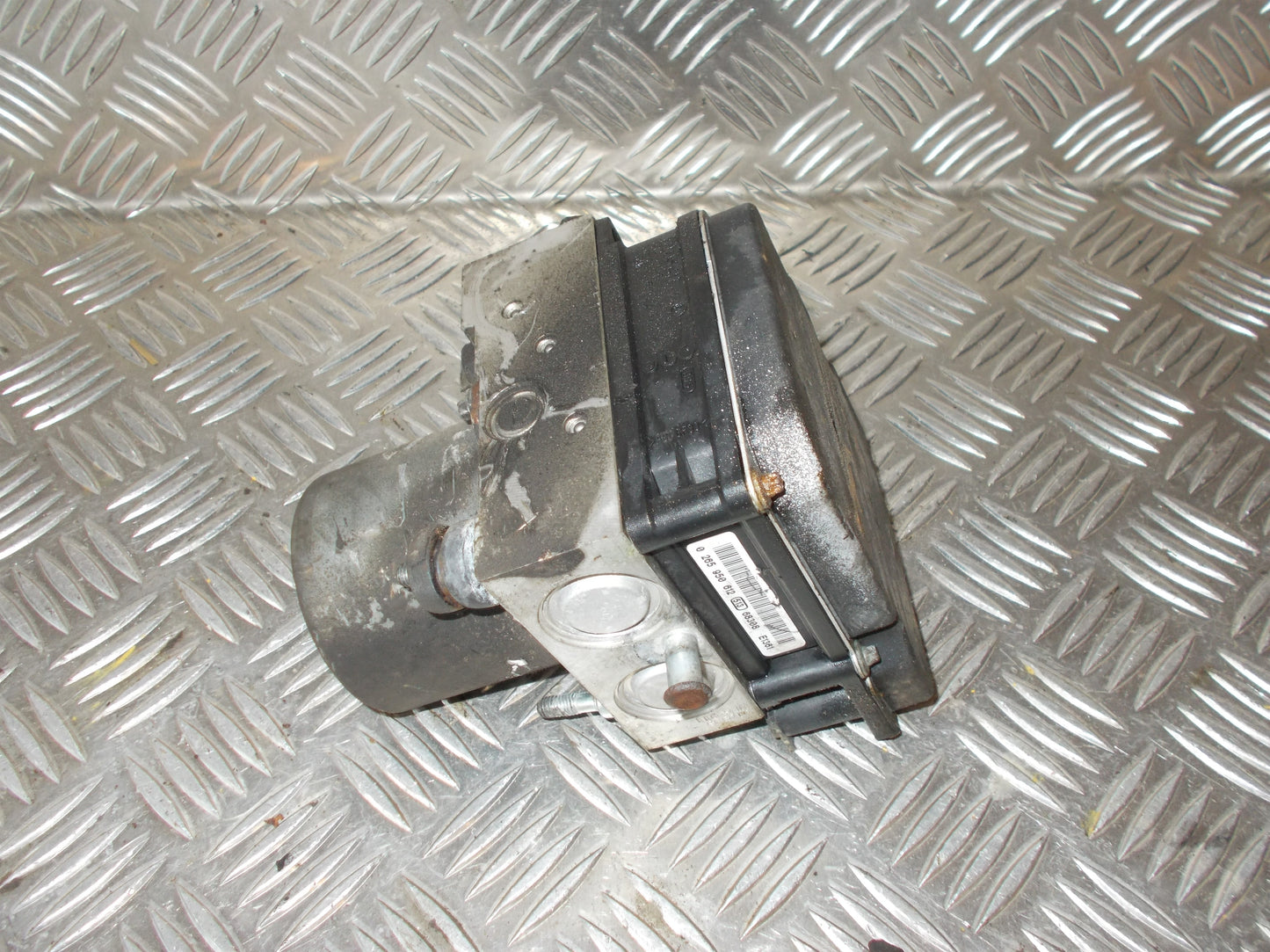 Hyundai Sonata Abs Pumpe Med OEM Nr. 589203K101 Fra Hyundai Ophugger