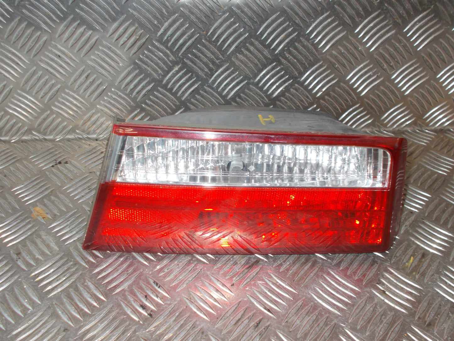 Hyundai Sonata Baglygte Med OEM Nr. 924043K020 Fra Hyundai Ophugger