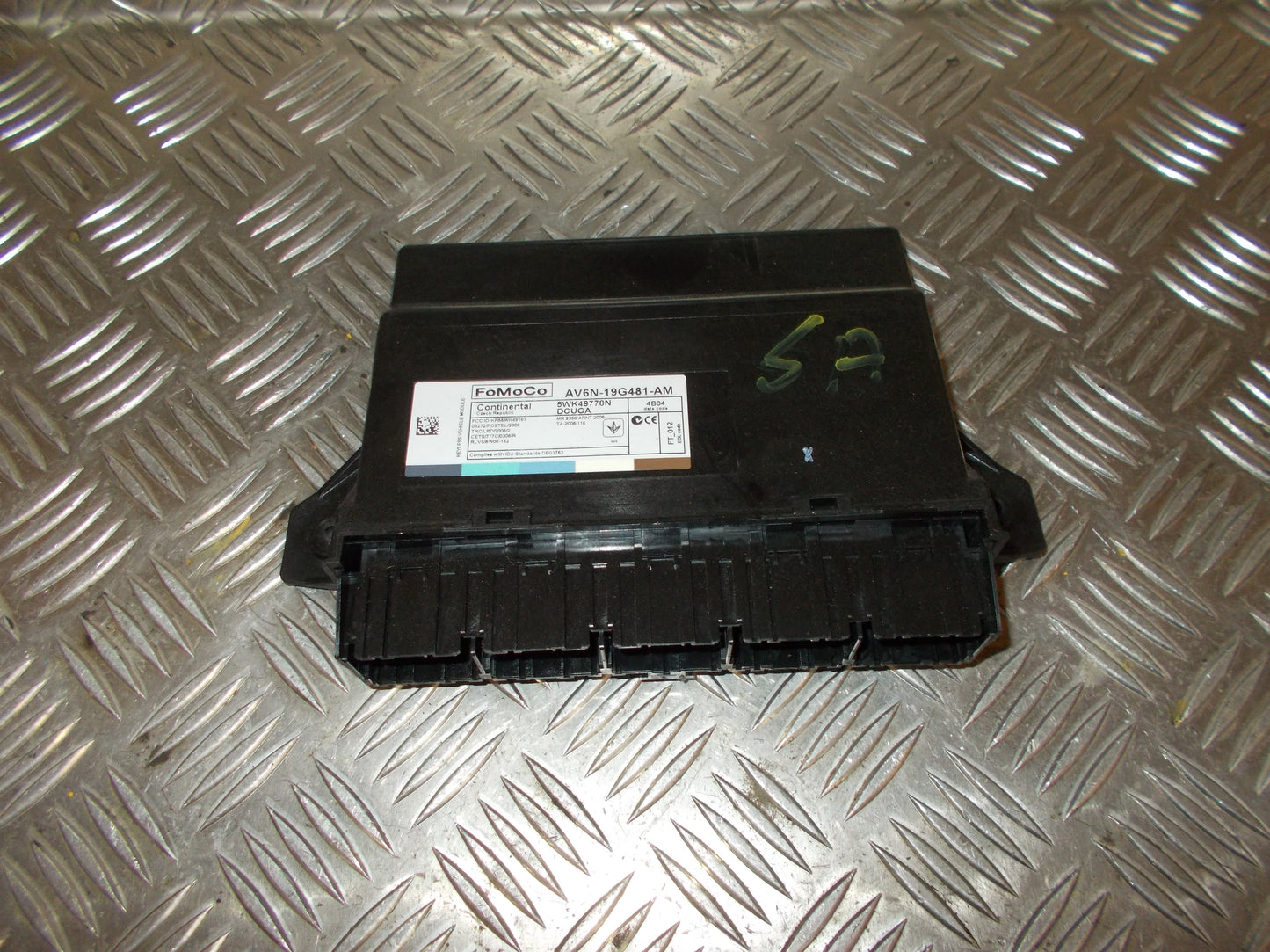 Ford C‑Max 2 Bcm / Komfortkomputer Med OEM Nr. AV6N19G481AM Fra Ford Ophugger