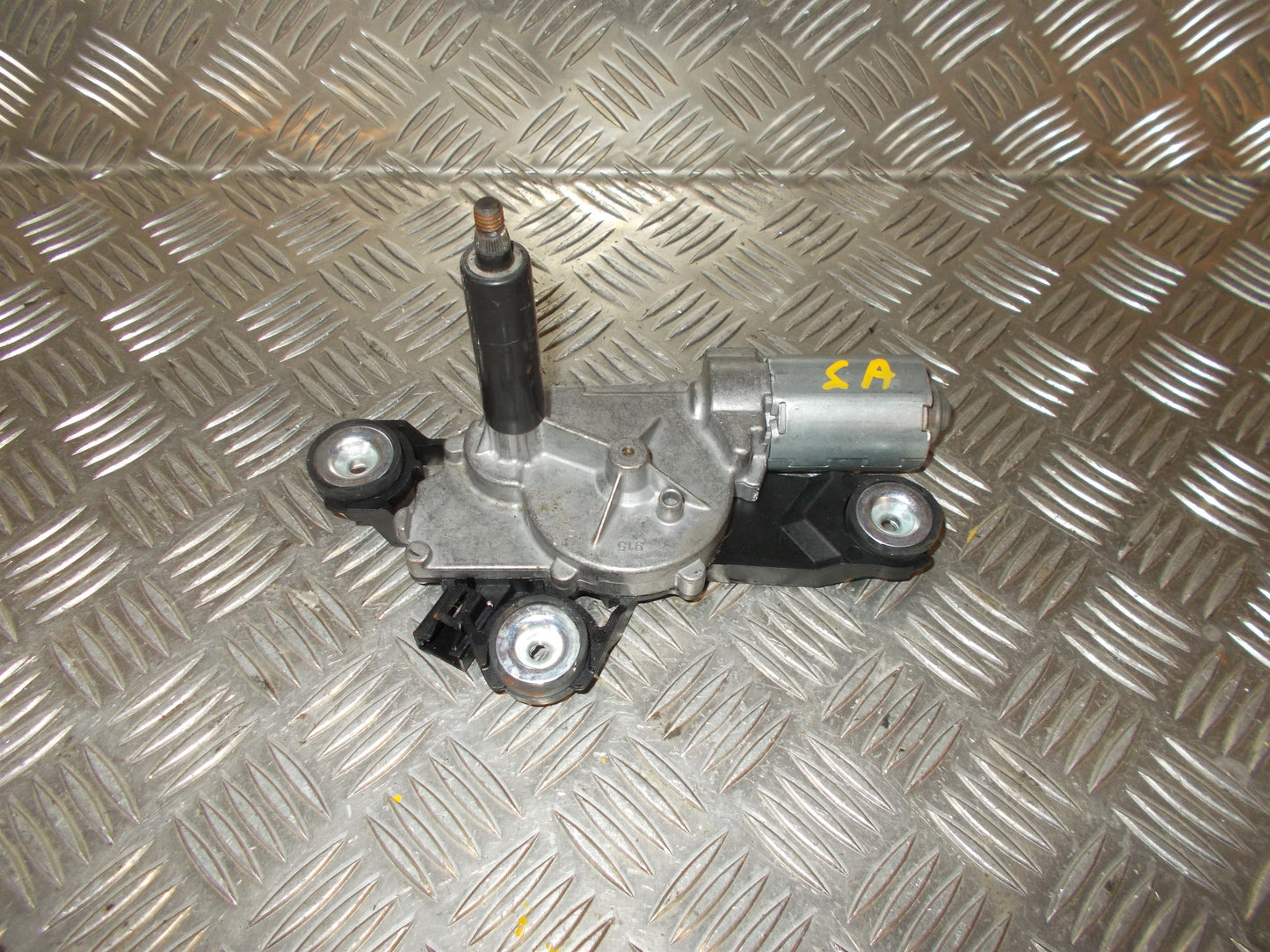 Volvo S40/V50 Bagrudevisker Motor Med OEM Nr. 0390201875 Fra Volvo Ophugger