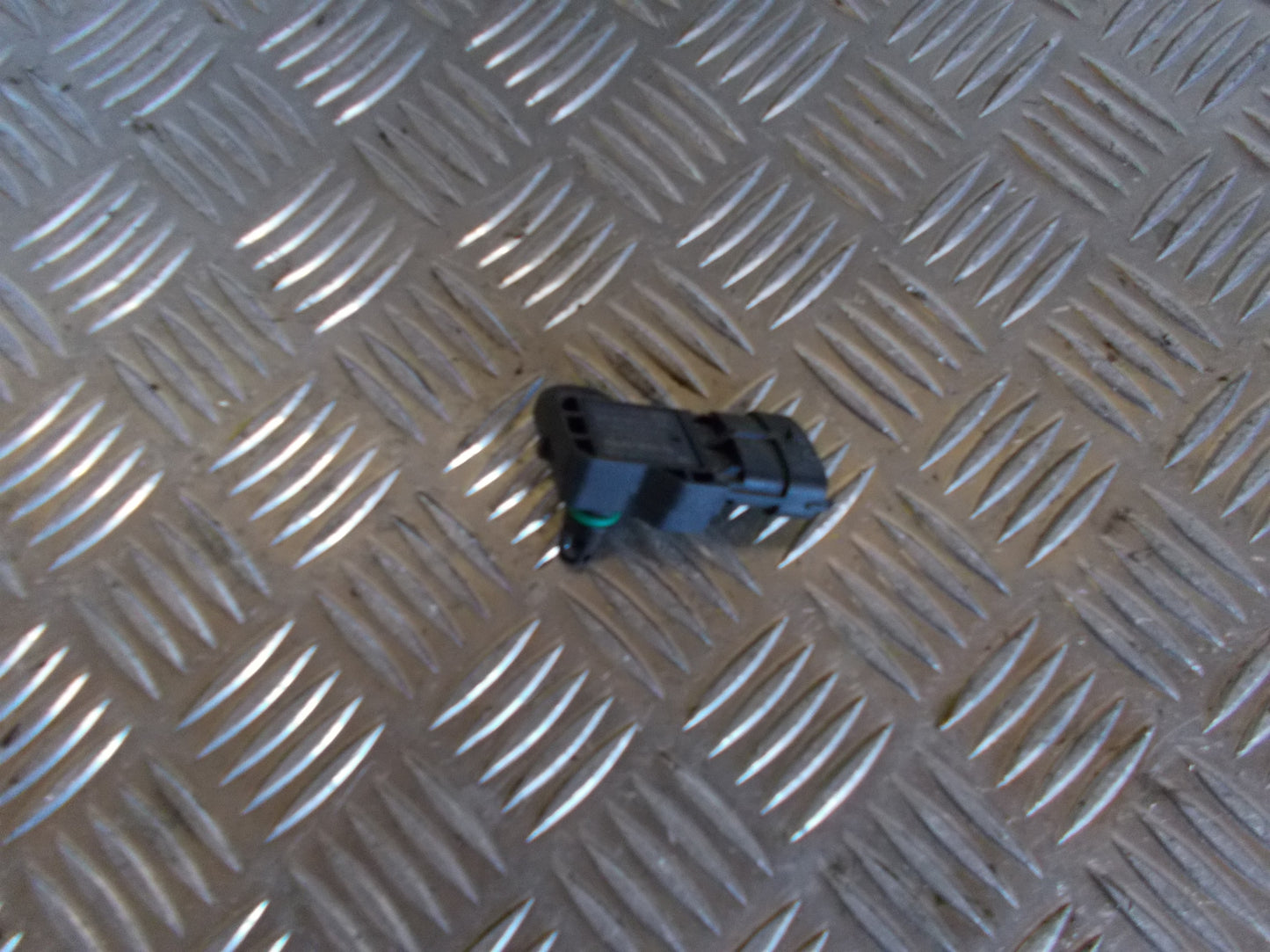 Volvo V70 Map Sensor Med OEM Nr. 31405341 Fra Volvo Ophugger