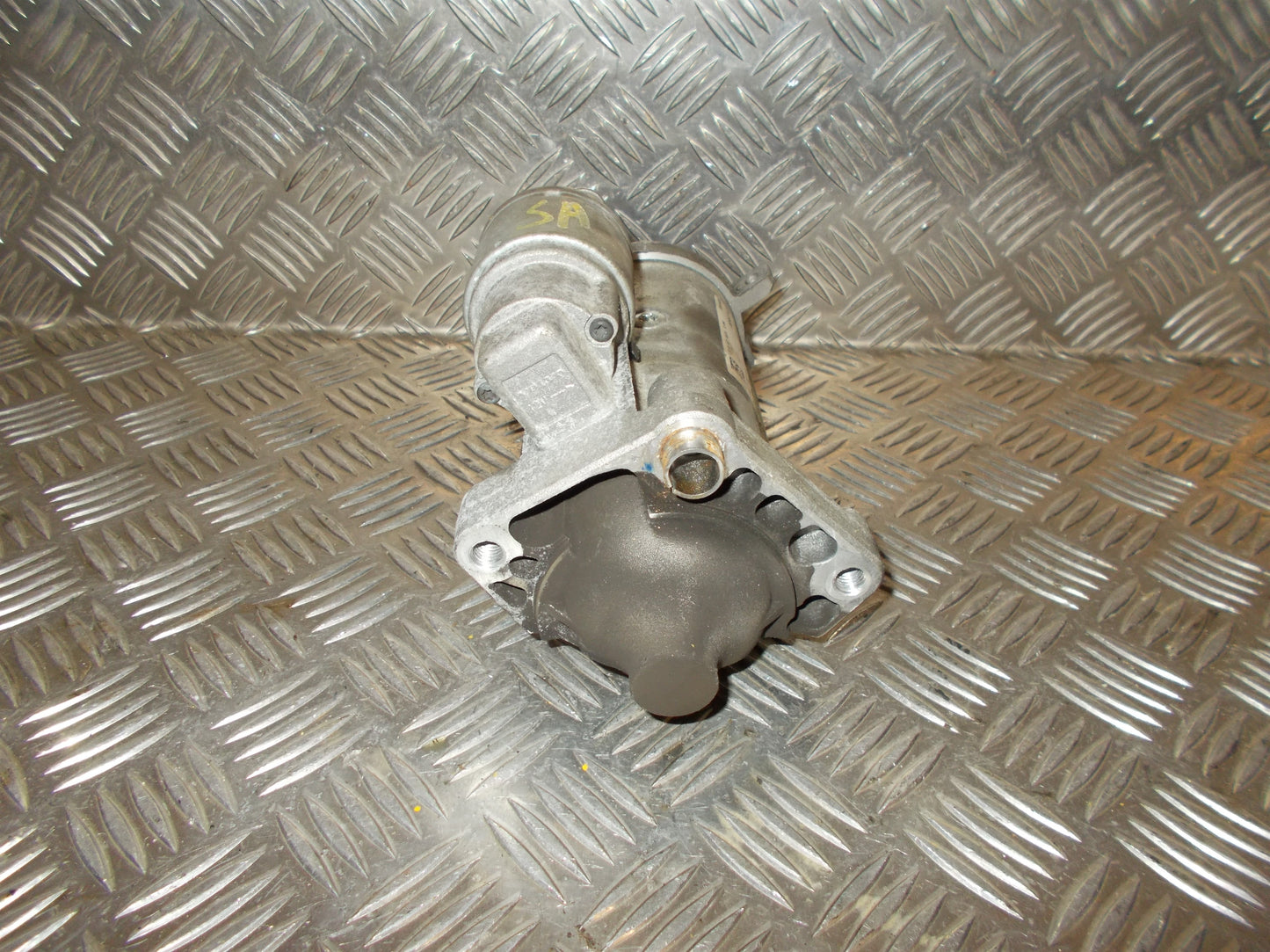 Volvo V70 Starter Med OEM Nr. 31419530 Fra Volvo Ophugger