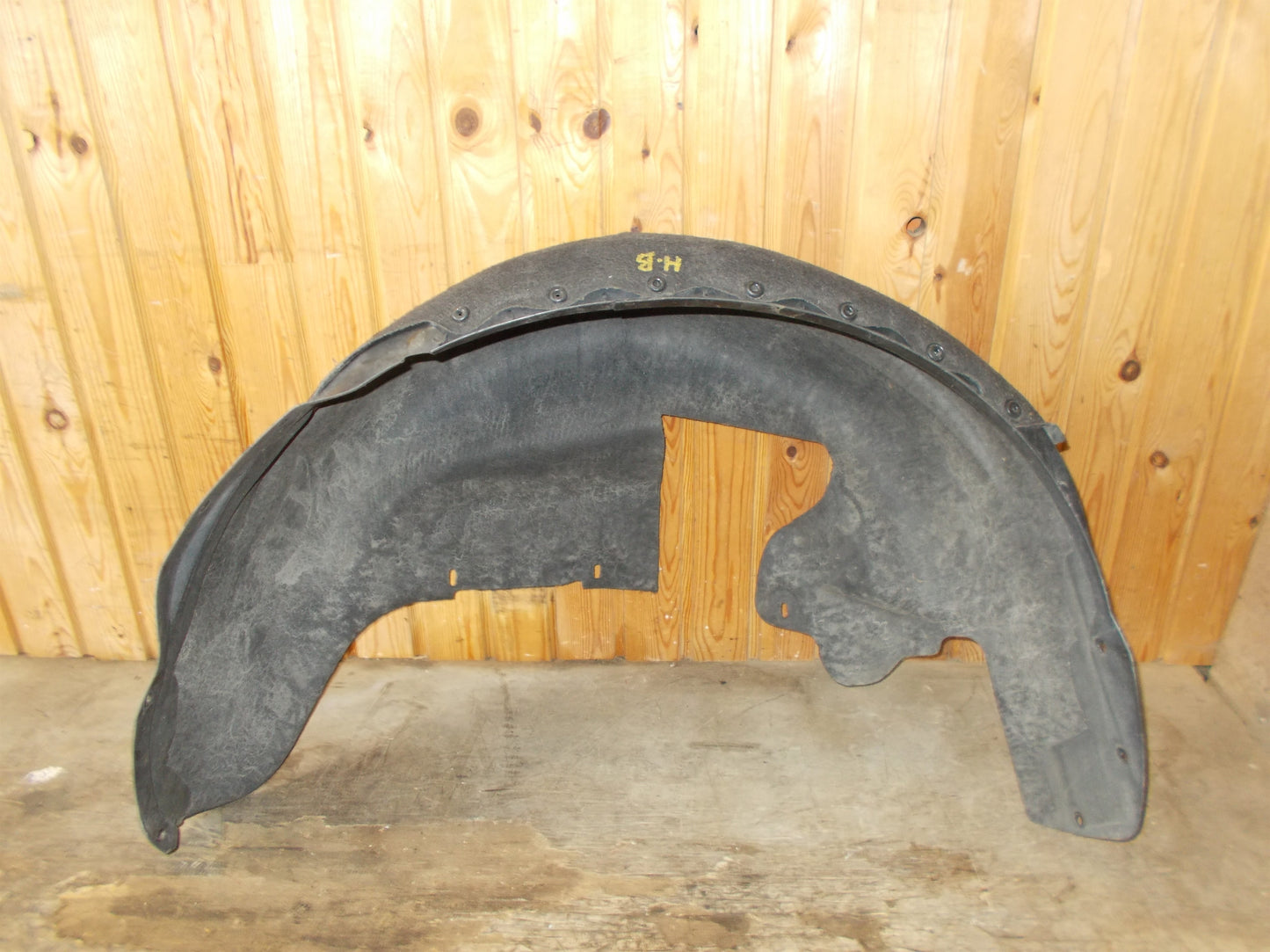 Volvo V70 Inderskærm Med OEM Nr. Ophugger Fra Volvo Ophugger