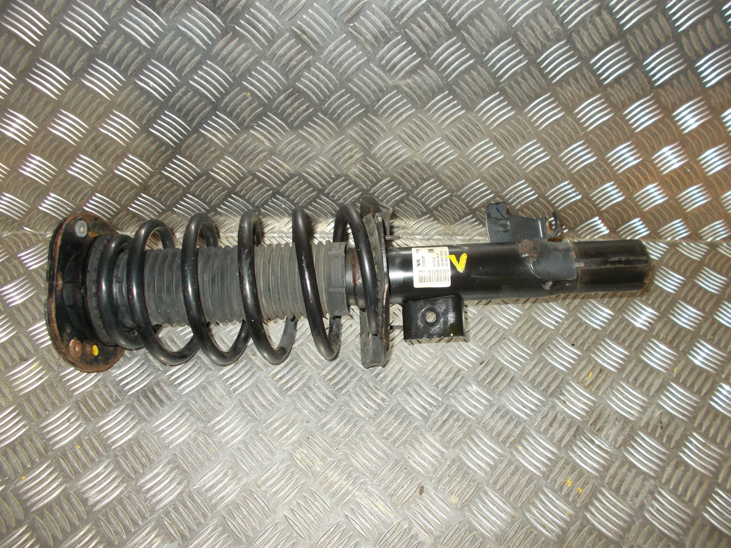 Volvo V70 Fjederben For V Med OEM Nr. 31340317 Fra Volvo Ophugger