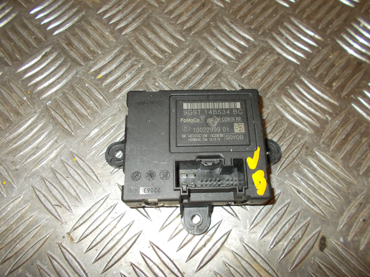 Volvo V70 Bcm / Komfortkomputer Med OEM Nr. 9G9T14B534BC Fra Volvo Ophugger