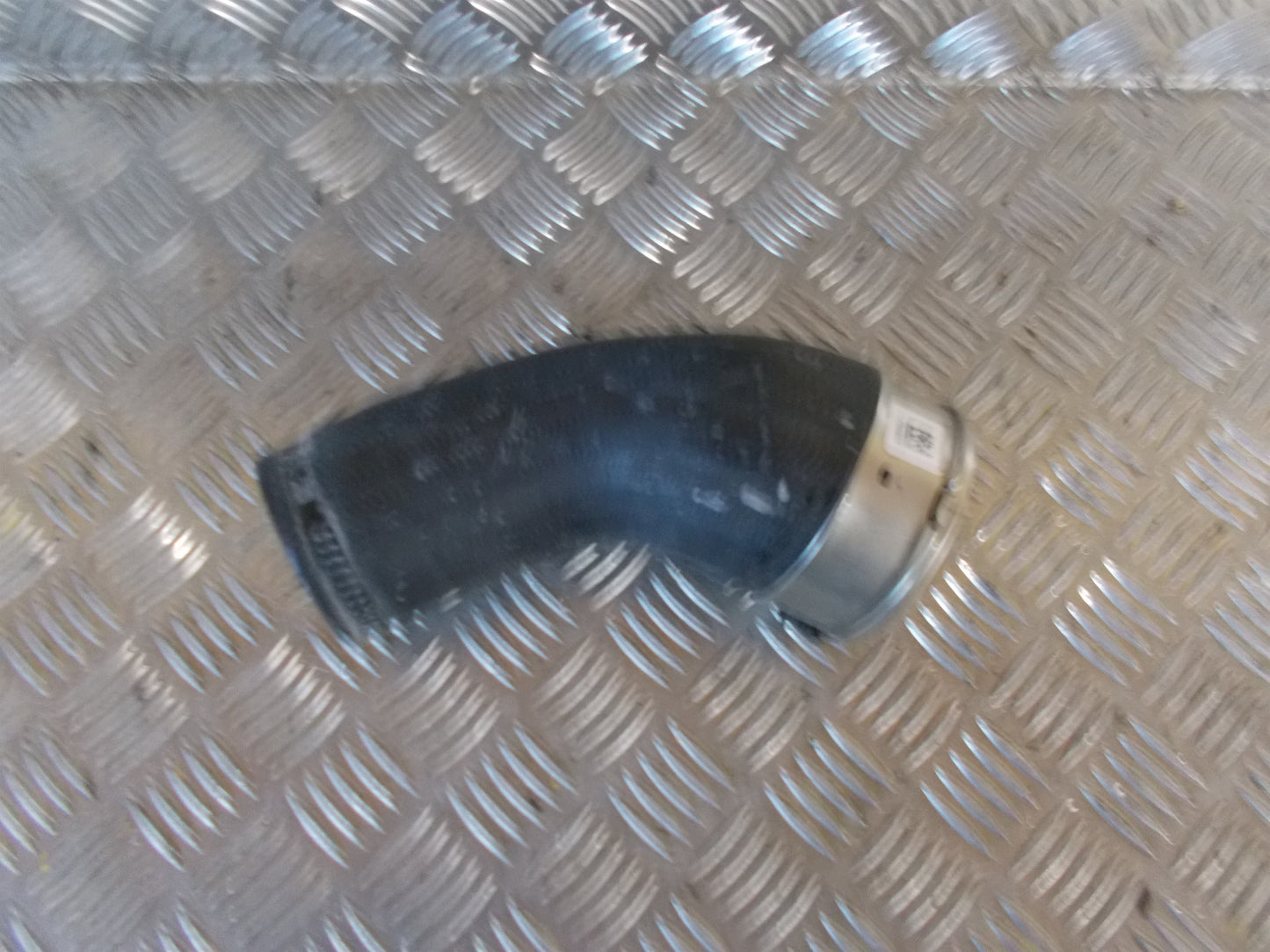 Volvo V70 Turbo/Intercool. Slanger Med OEM Nr. 31370444 Fra Volvo Ophugger