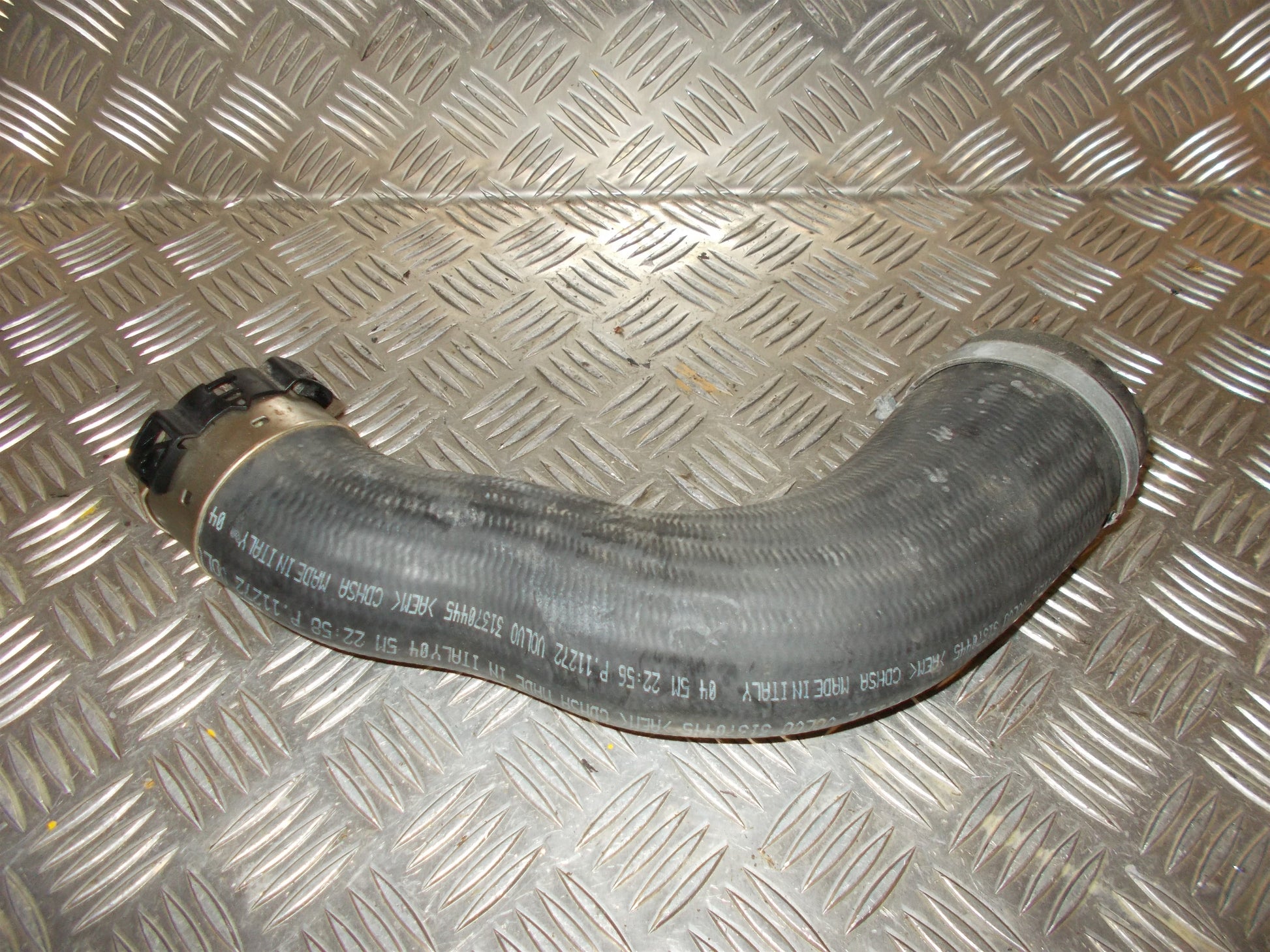 Volvo V70 Turbo/Intercool. Slanger Med OEM Nr. 31370445 Fra Volvo Ophugger