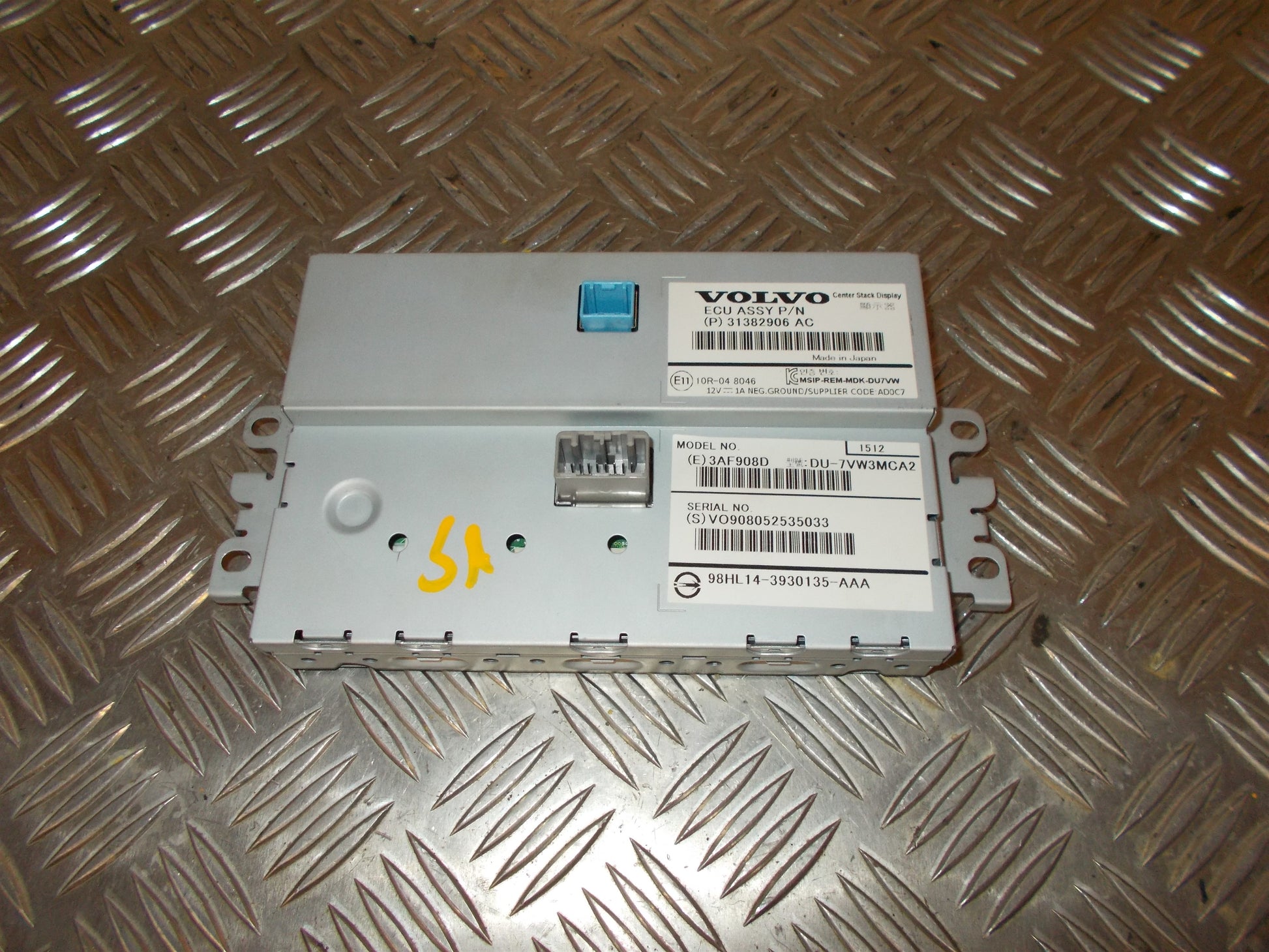 Volvo V70 Radio, Multi Display Med OEM Nr. 31382906AC Fra Volvo Ophugger