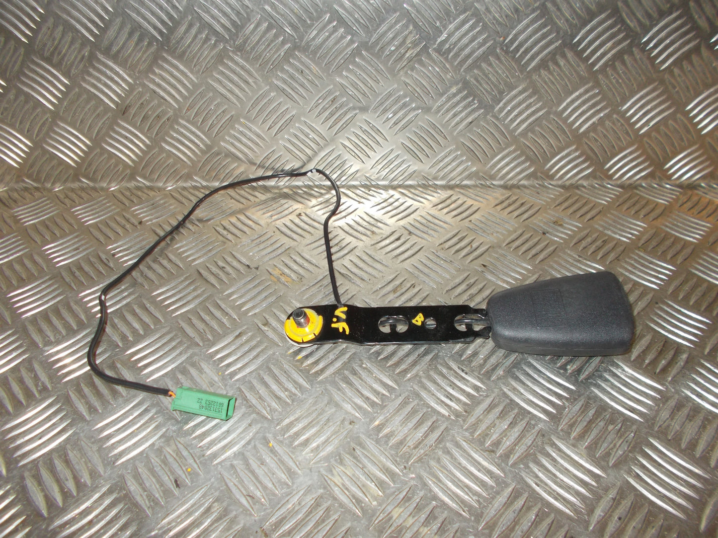 Volvo V70 Seleholder (/-Lås) Med OEM Nr. 8623450 Fra Volvo Ophugger