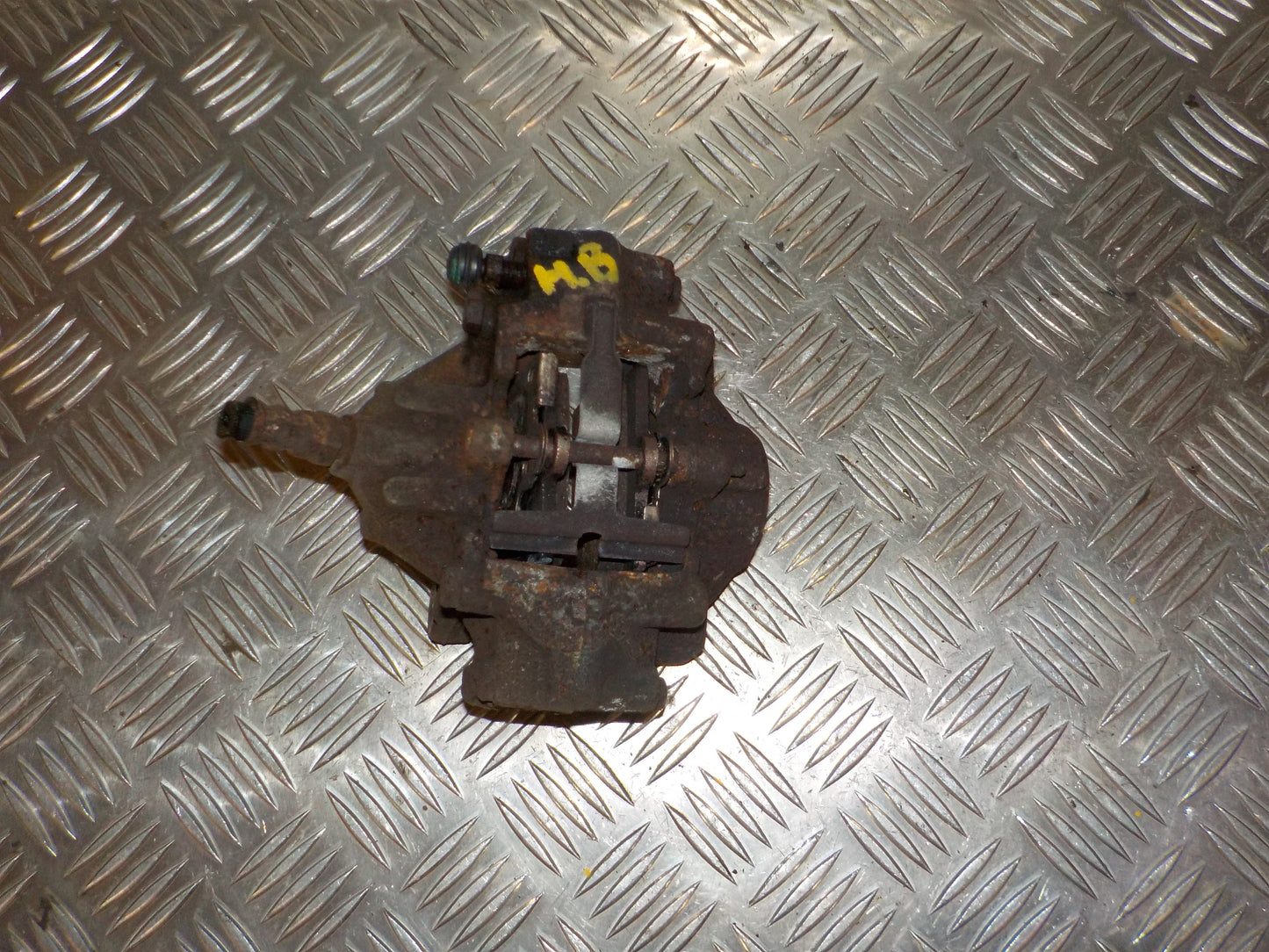 Mercedes C W203 Bremsekaliber Hb Med OEM Nr. A0034237598 Fra Mercedes Ophugger