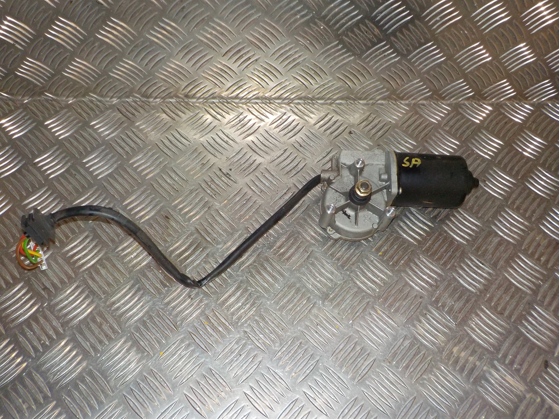 Mercedes C W203 Viskermotor Med OEM Nr. A2038200342 Fra Mercedes Ophugger