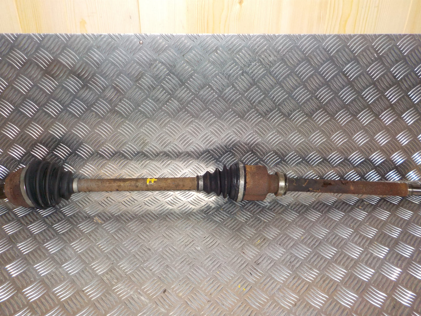 Fiat Ducato Trækaksel For H Med OEM Nr. 1349786080 Fra Fiat Ophugger