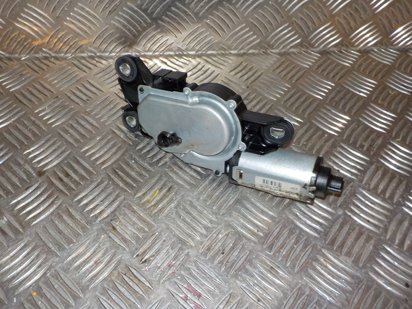 Smart Fortwo W451 Bagrudevisker Motor Med OEM Nr. Ophugger Fra Smart Ophugger