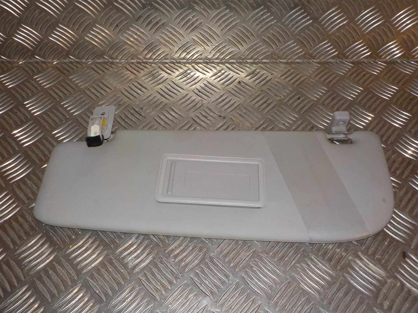 Fiat Fiorino Solskærm Med OEM Nr. Ophugger Fra Fiat Ophugger