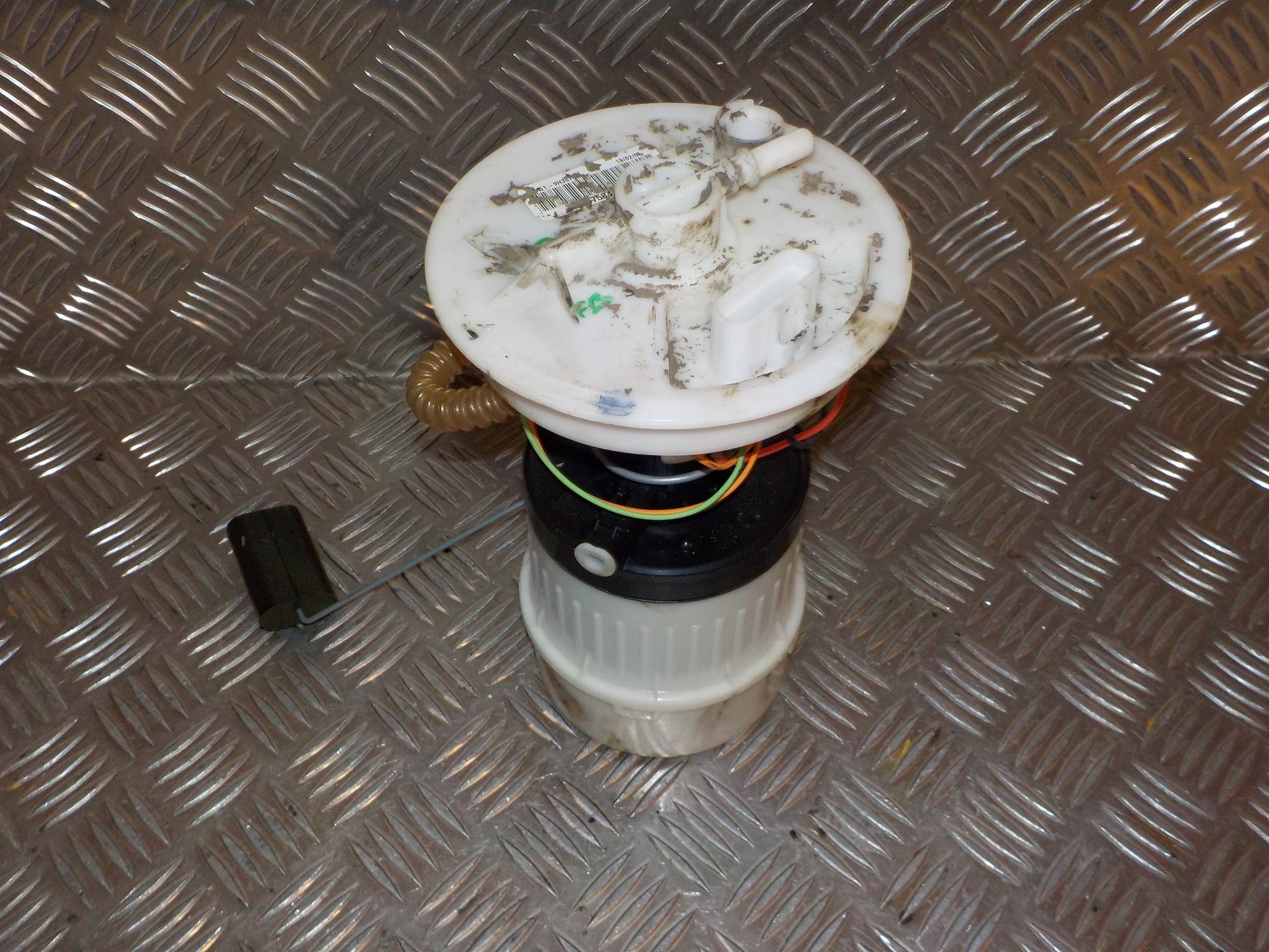 Ford Focus Benz/Brændstofpumpe El Med OEM Nr. Ophugger Fra Ford Ophugger