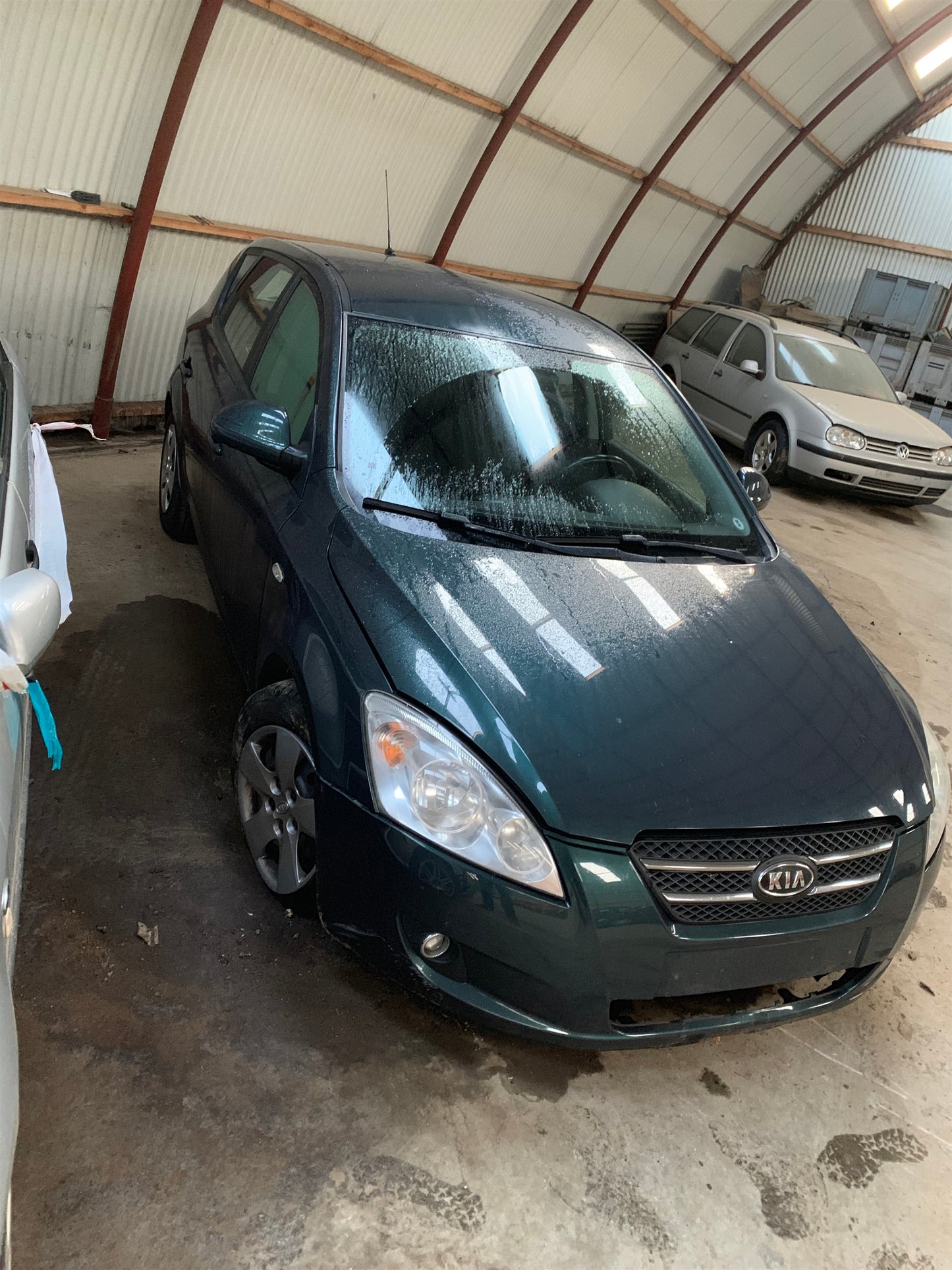Kia Ceed Pluk-Selv-Bil Med OEM Nr. Ophugger Fra Kia Ophugger