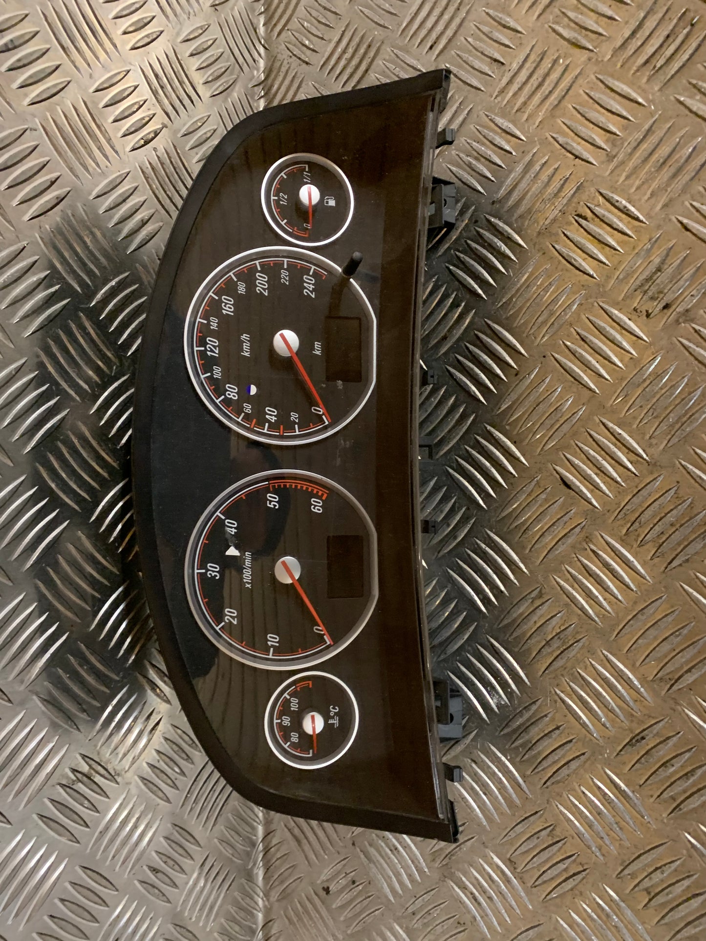 Opel Vectra C Speedometer - Instrument Med OEM Nr. 13186674CU Fra Opel Ophugger