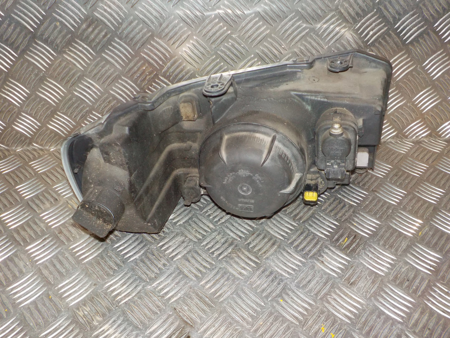 Rover Freelander Forlygte Med OEM Nr. AMR4000 Fra Rover Ophugger