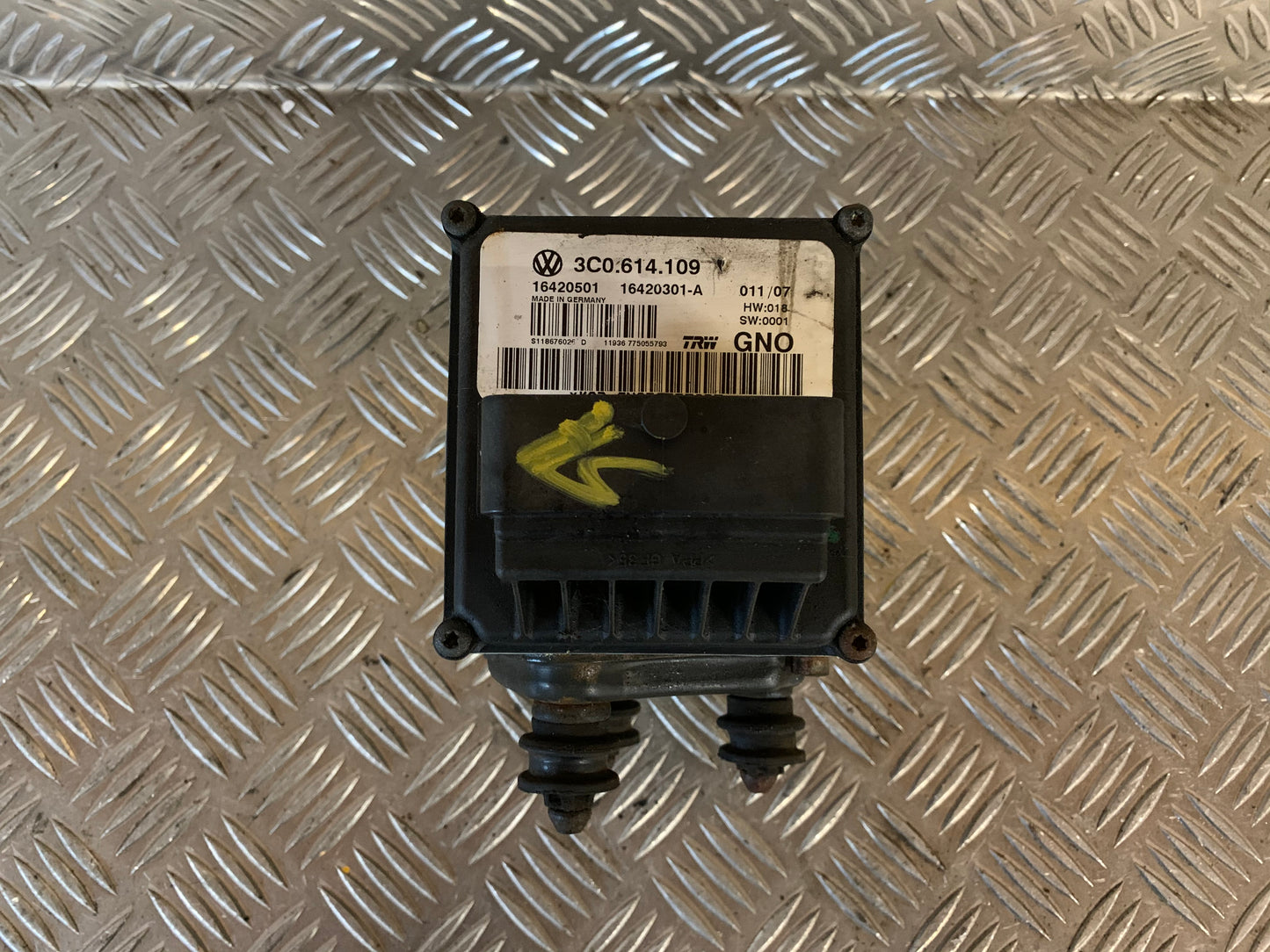VW Passat 3C Abs Pumpe Med OEM Nr. 3C0914109 Fra VW Ophugger