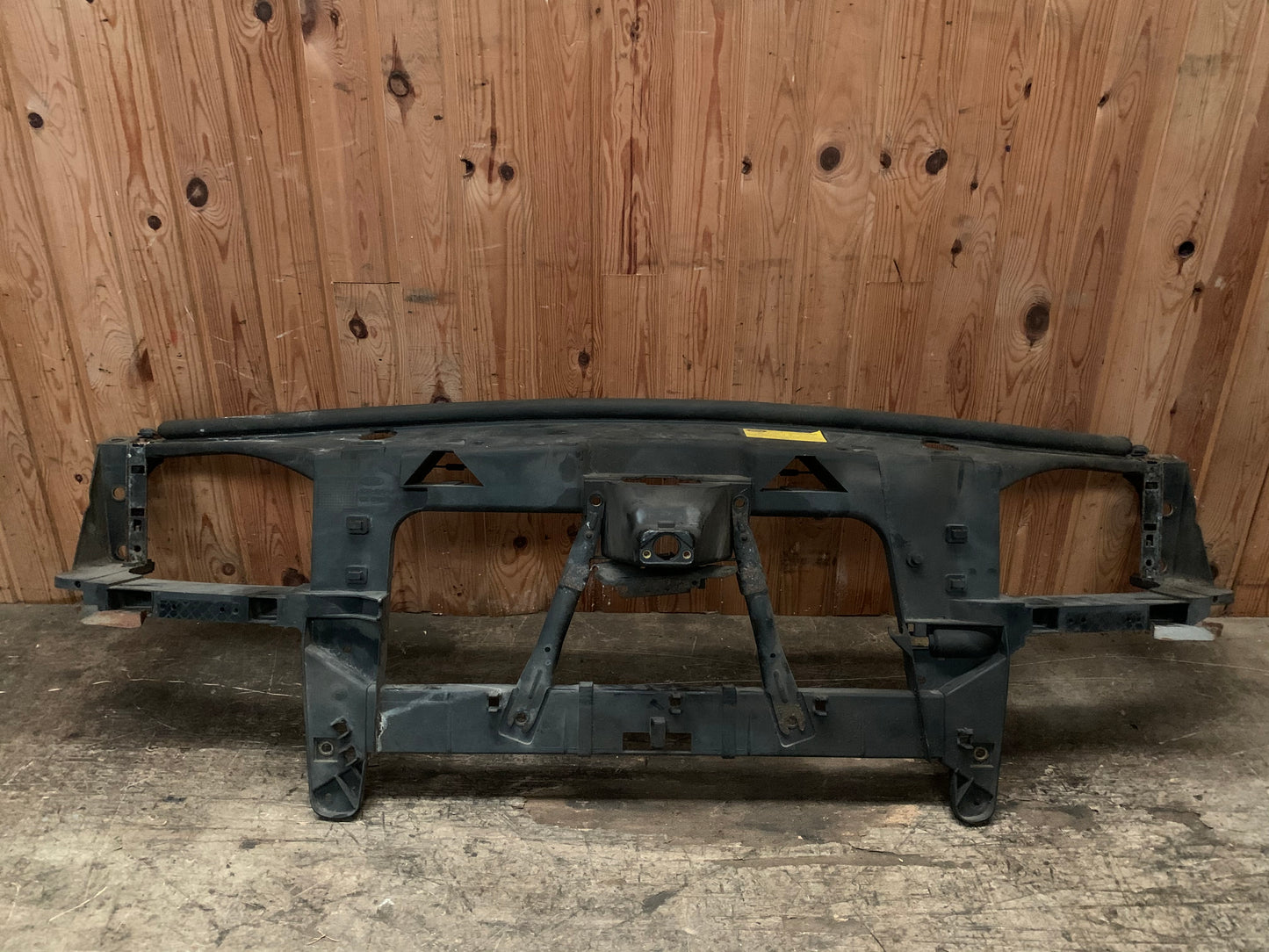 Ford Mondeo 3 Frontkasse Med OEM Nr. Ophugger Fra Ford Ophugger