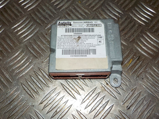 Peugeot Bipper Airbag Elboks Med OEM Nr. Ophugger Fra Peugeot Ophugger