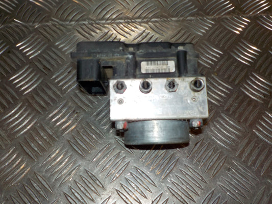 Peugeot Bipper Abs Pumpe Med OEM Nr. 0265231997 Fra Peugeot Ophugger