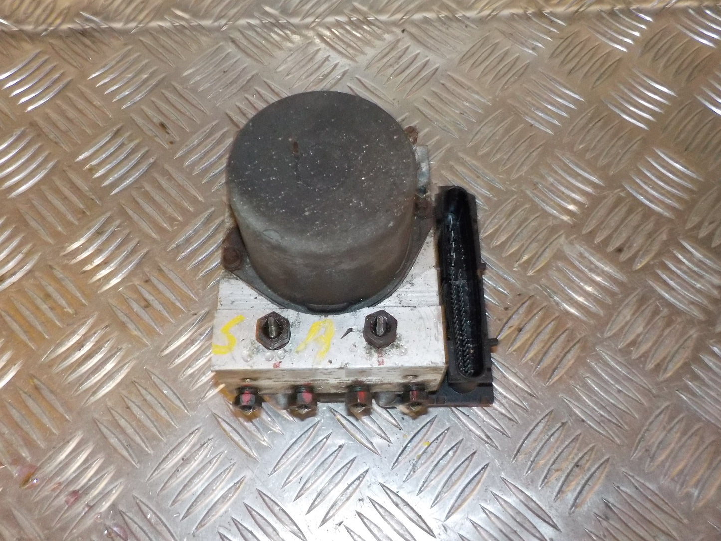 Kia Ceed ABS Pumpe Med OEM Nr. 589201H600 Fra Kia Ophugger