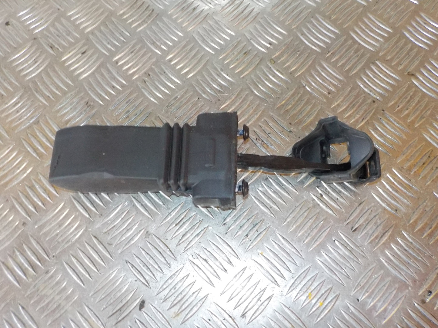 Audi A1 Dørstop Med OEM Nr. 8T0837267A Fra Audi Ophugger
