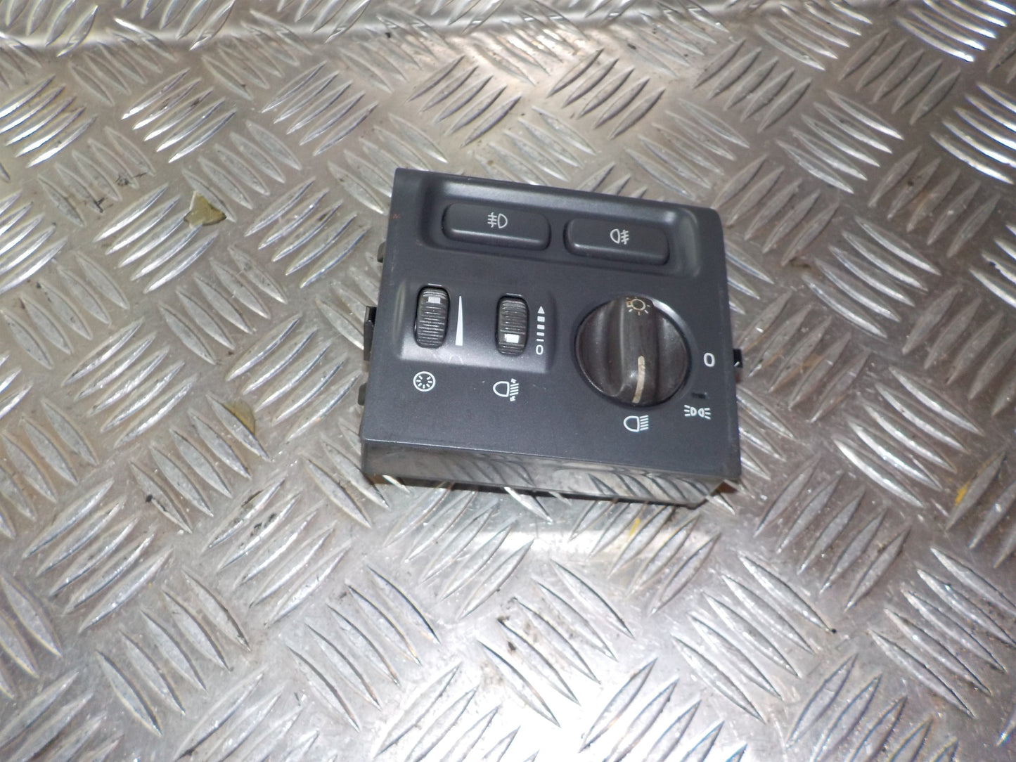 Volvo S40/V40 Kontakt Lys Med OEM Nr. Ophugger Fra Volvo Ophugger