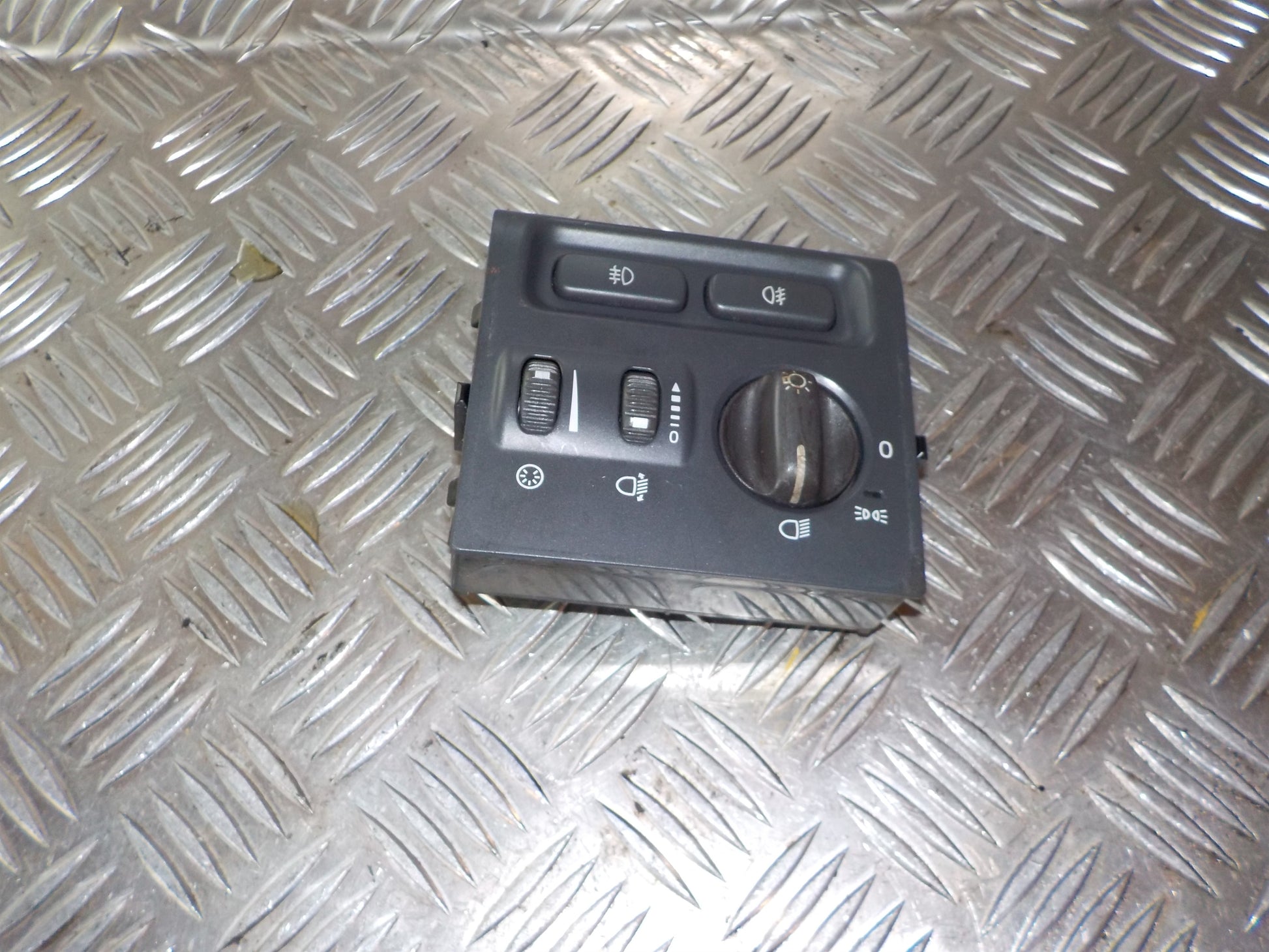 Volvo S40/V40 Kontakt Lys Med OEM Nr. Ophugger Fra Volvo Ophugger