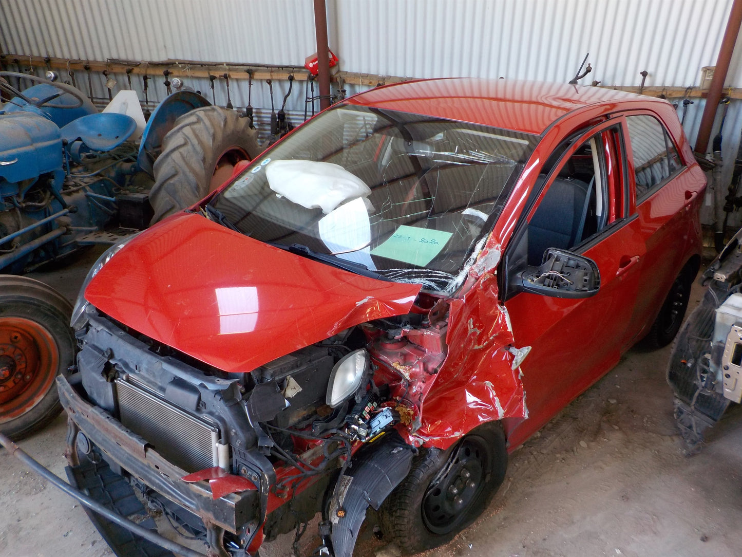 Kia Picanto Pluk-Selv-Bil Med OEM Nr. Ophugger Fra Kia Ophugger