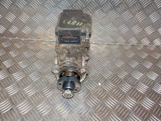 Opel Zafira A Dieselpumpe Med OEM Nr. 0470504218 Fra Opel Ophugger