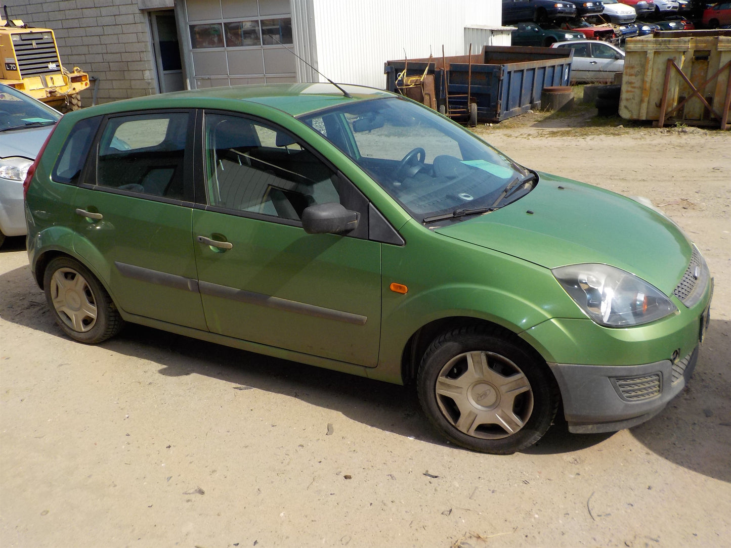 Ford Fiesta 6 Pluk-Selv-Bil Med OEM Nr. Ophugger Fra Ford Ophugger
