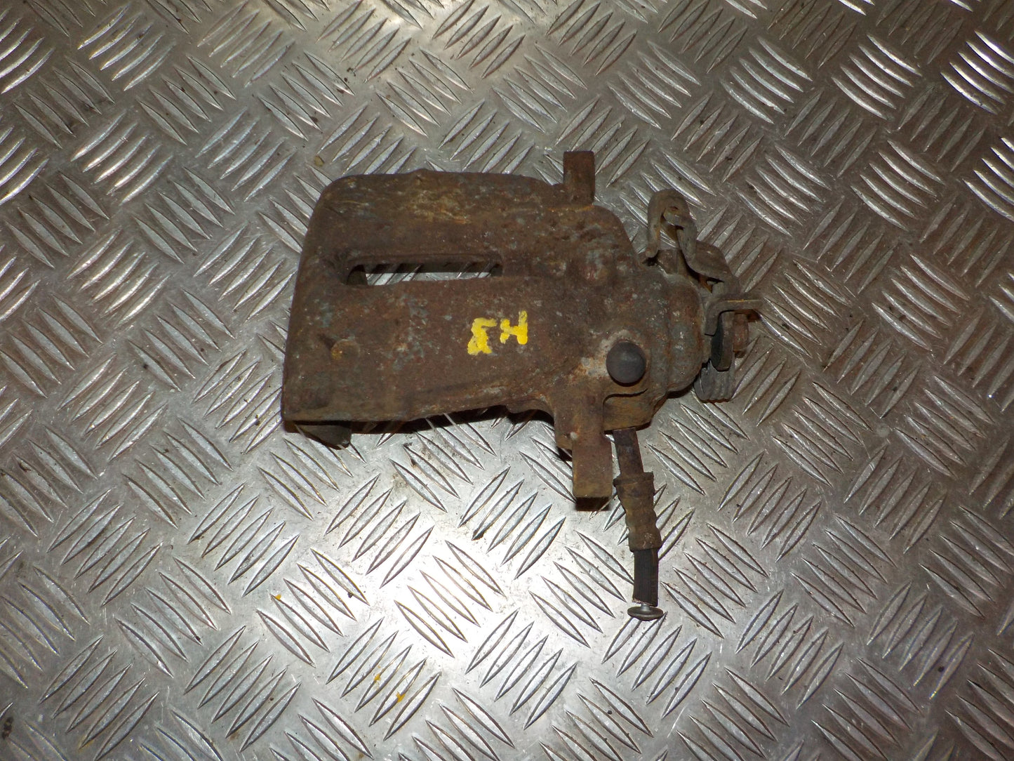 VW Transporter T5 1.Fac: Okt 2009/Jul 2015 Bremsekaliber HB Med OEM Nr. 7H0615424A Fra VW Ophugger