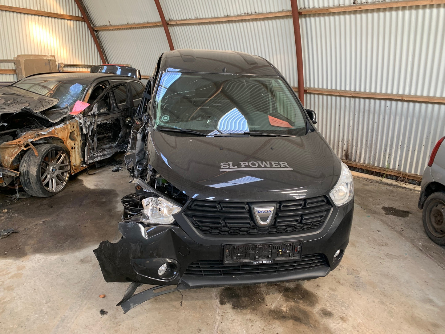 Dacia Dokker Pluk-Selv-Bil Med OEM Nr. Ophugger Fra Dacia Ophugger