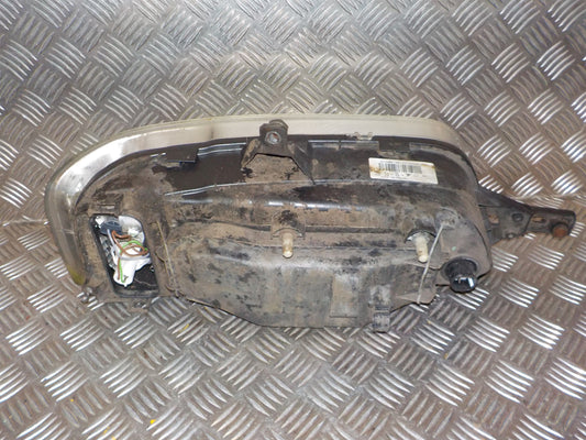Peugeot Boxer Forlygte Med OEM Nr. 1347692080 Fra Peugeot Ophugger