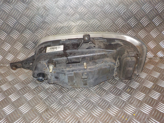 Peugeot Boxer Forlygte Med OEM Nr. 1347690080 Fra Peugeot Ophugger