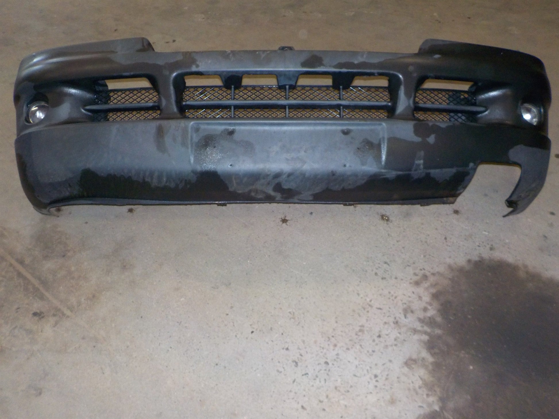 Peugeot Boxer Forkofanger Med OEM Nr. 7401AZ Fra Peugeot Ophugger