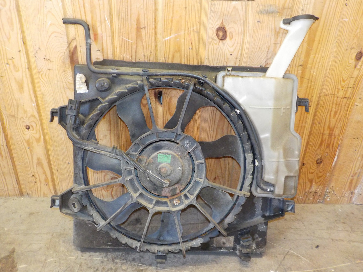 Kia Picanto Kølerblæser El Med OEM Nr. 253801Y000 Fra Kia Ophugger