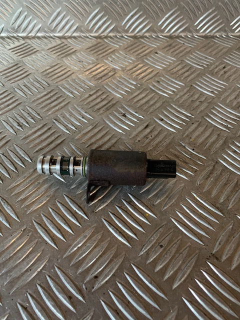 Peugeot 207 Knastforstiller Med OEM Nr. V75666528001 Fra Peugeot Ophugger