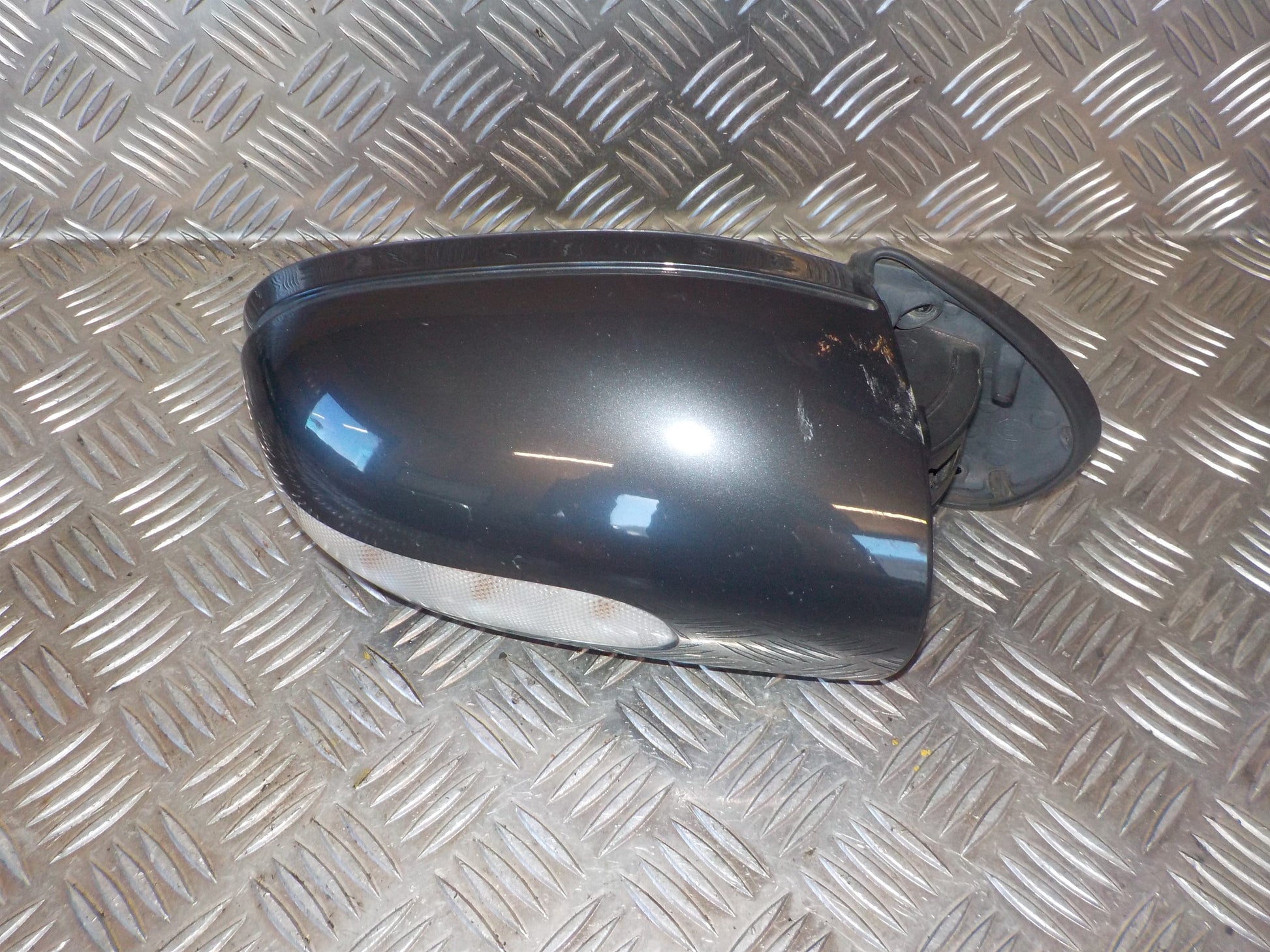 Mercedes C W203 Sidespejl Med OEM Nr. A2038103276 Fra Mercedes Ophugger