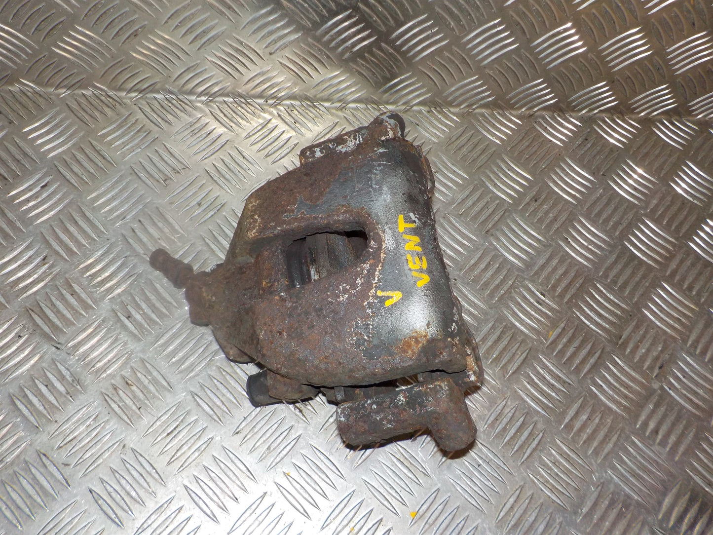 Volvo S40/V50 Bremsekaliber VF Med OEM Nr. Ophugger Fra Volvo Ophugger