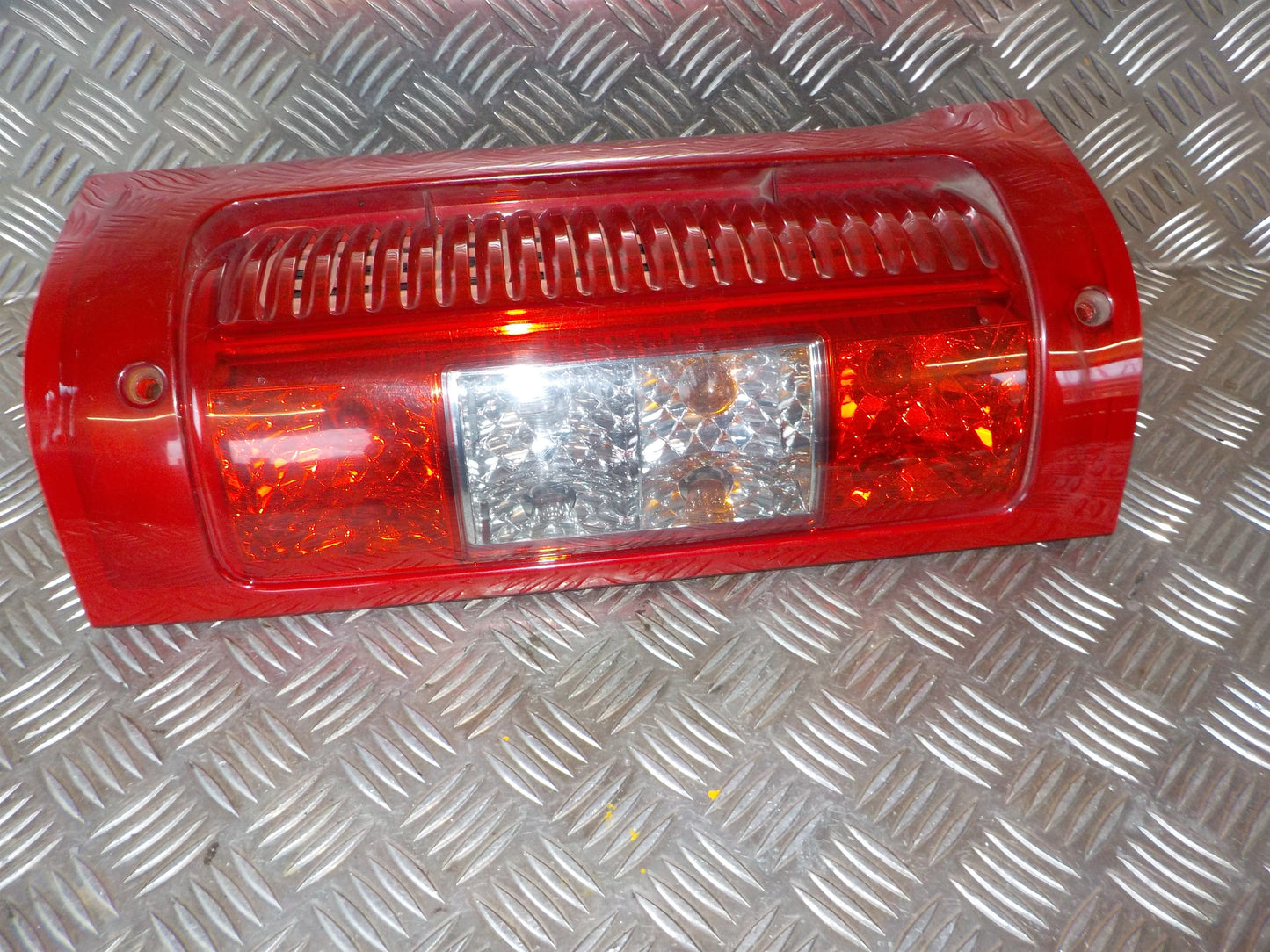 Fiat Ducato Baglygte Med OEM Nr. Ophugger Fra Fiat Ophugger