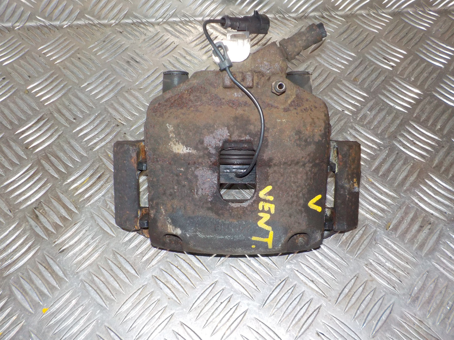 Fiat Punto Evo Bremsekaliber Vf Med OEM Nr. 51938122 Fra Fiat Ophugger