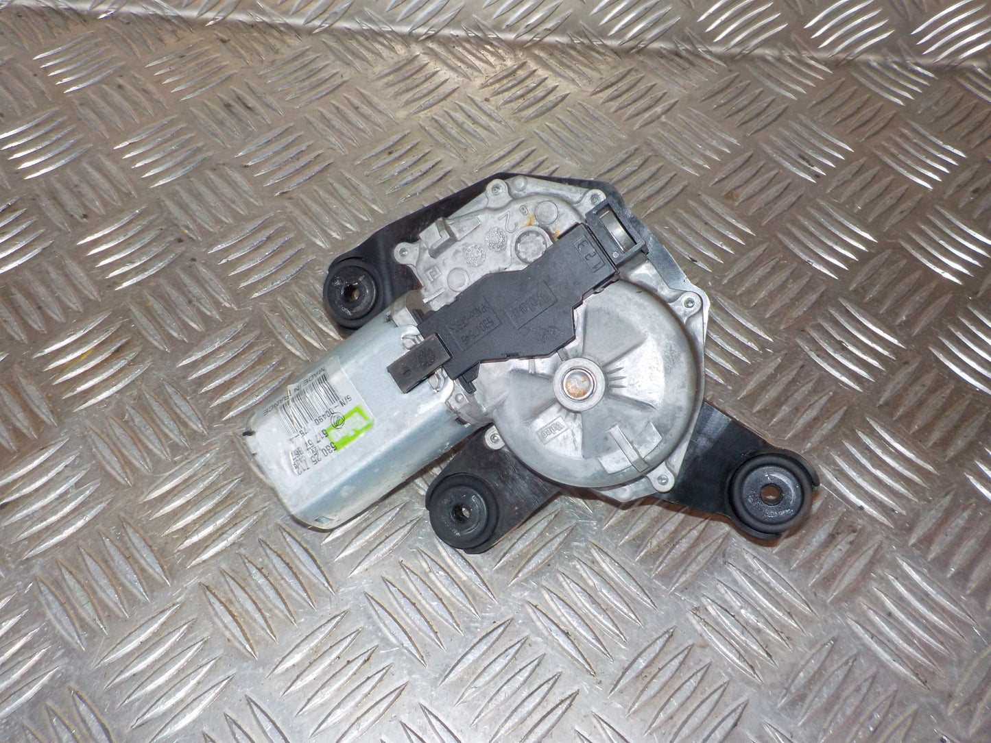 Fiat Punto Evo Bagrudevisker Motor Med OEM Nr. 53025712 Fra Fiat Ophugger